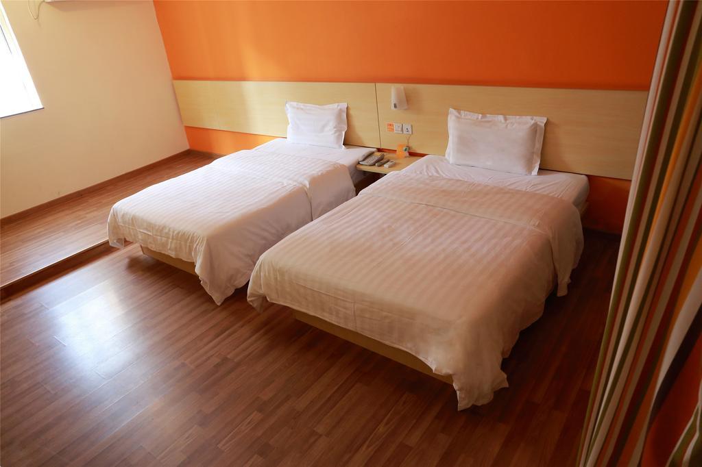 7Days Premium Harbin Central Avenue Habitación foto